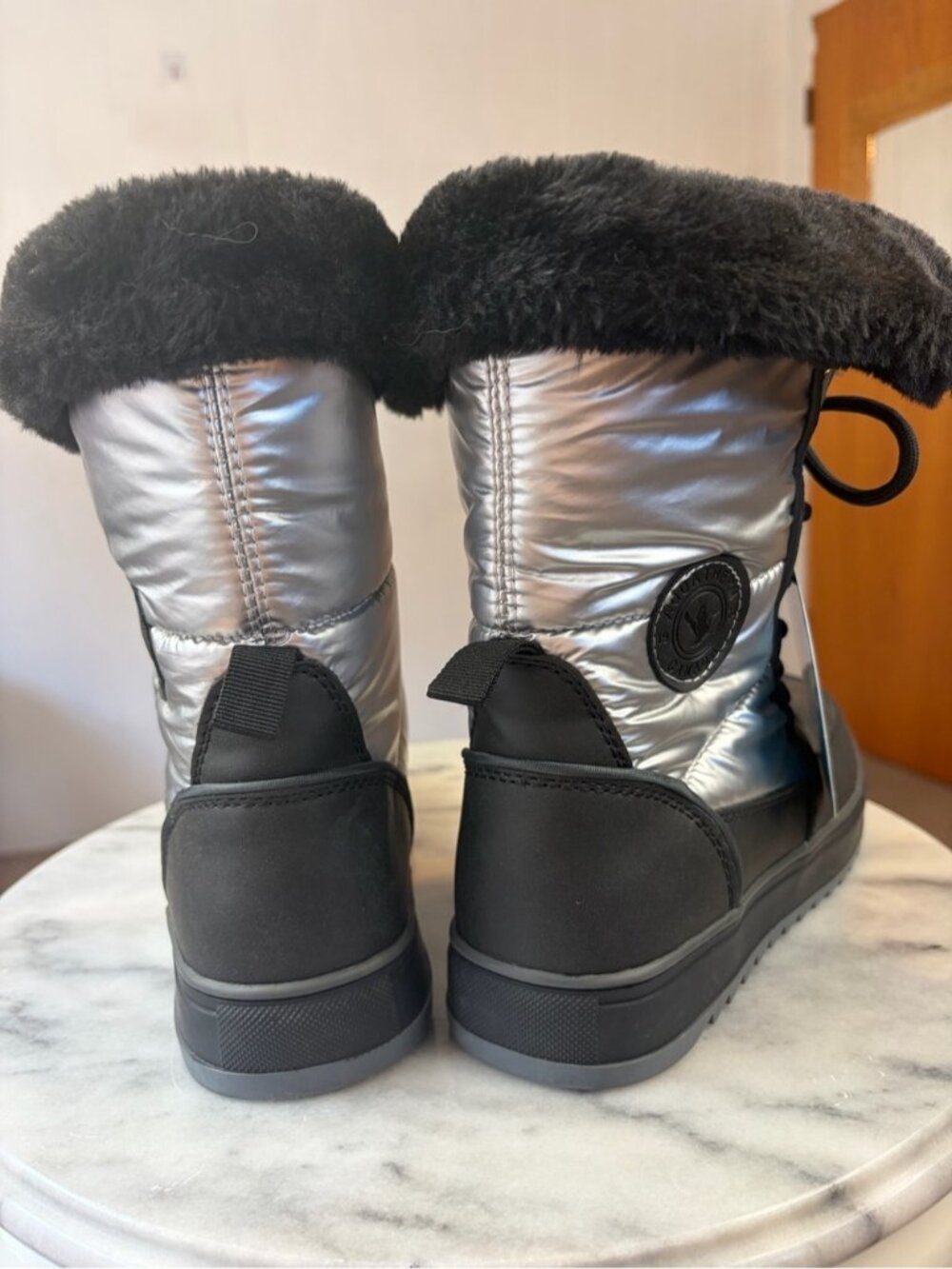 Aquatherm Minden Women’s Silver Black Winter Snow Boots Waterproof New size 9 - Picture 4 of 8